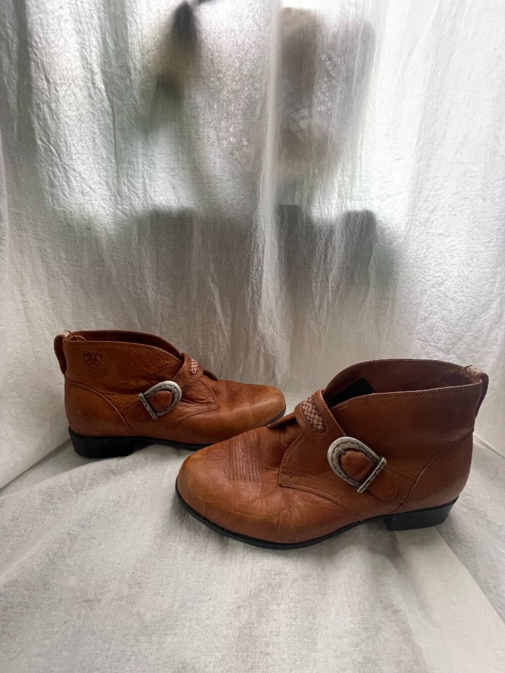 Womens 7 Ariat Western Leather Boots